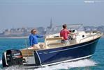 Rhea 27 Escapade