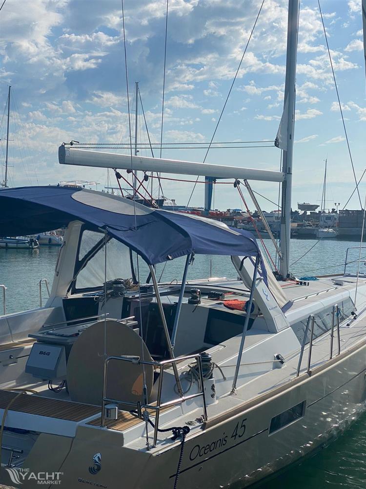 Beneteau Oceanis 45