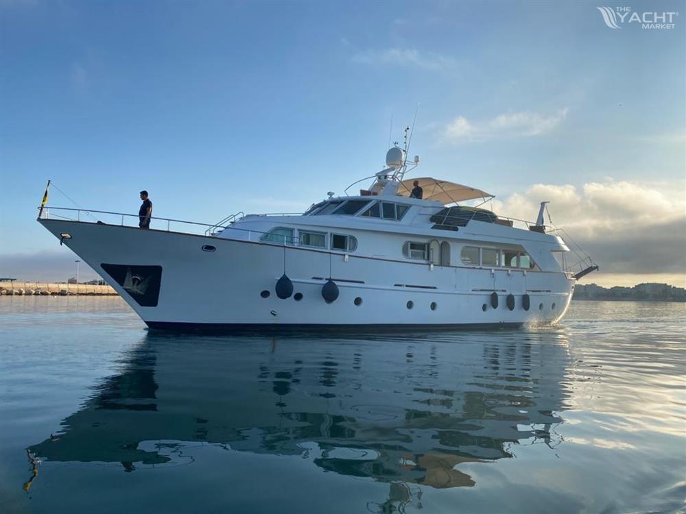 Benetti Yachts 79 - Beautiful original Benetti refit 2022