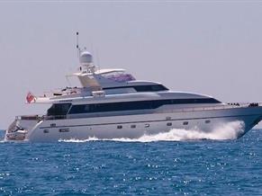 Mangusta Yachts 88 SL