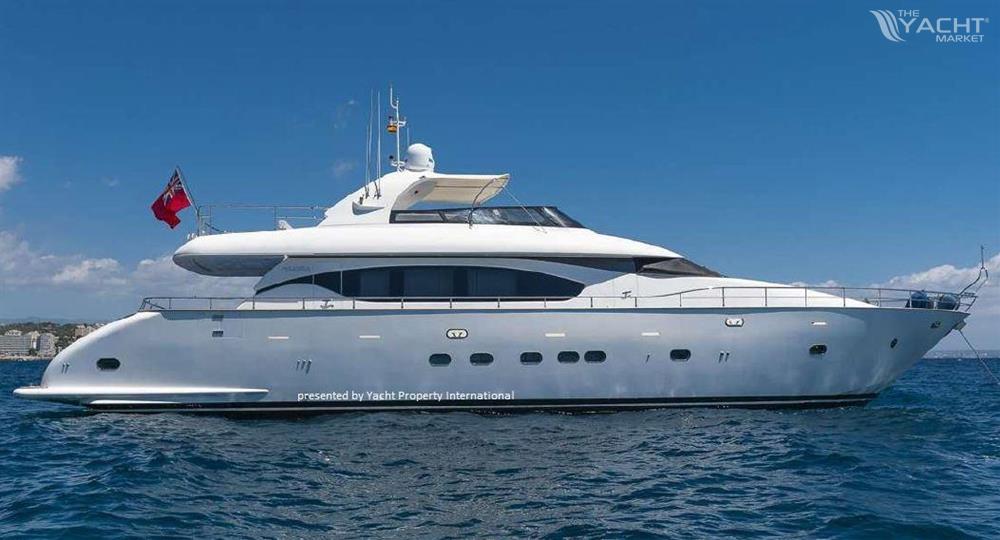 Fipa Italiana Yachts Maiora 86 - sistership