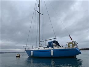 Sadler 32 Fin keel