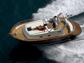 Apreamare 750 cabin