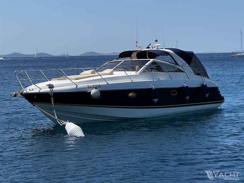 Princess (GB) Princess V 42
