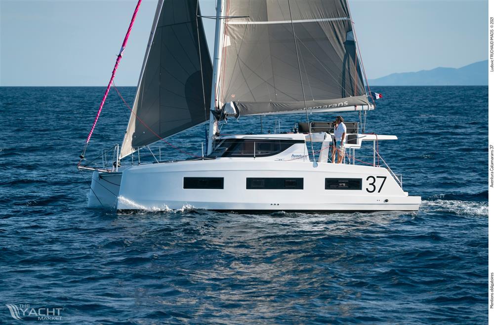 Aventura Catamarans Aventura 37