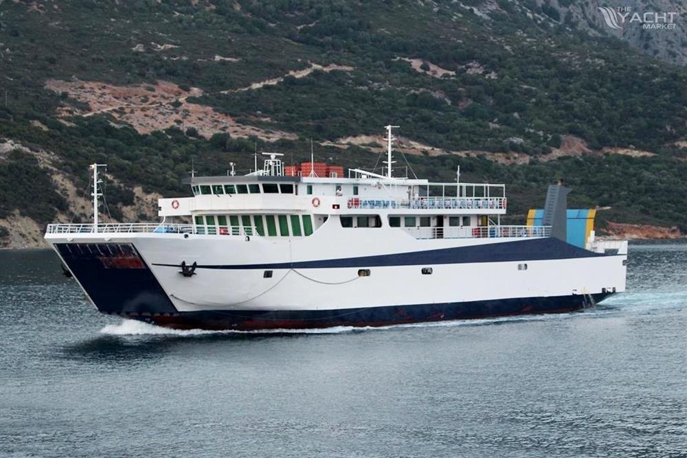 SEMI-OPENED LCT WITH AFT RAMP