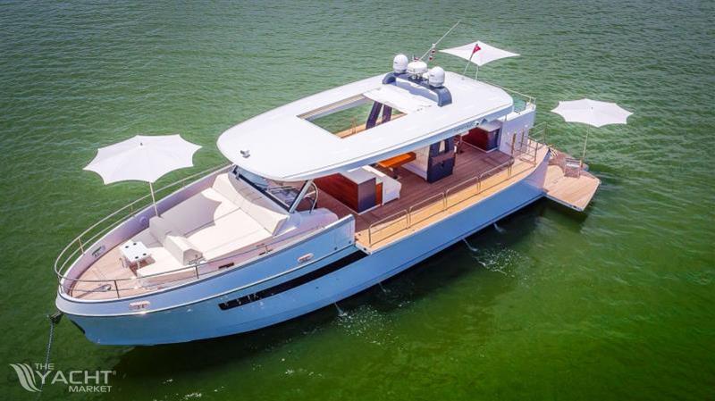 Astondoa 65 Top Deck - Astondoa 65 Top Deck (New)