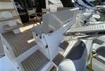 Sealine F46
