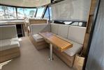 Sealine F46