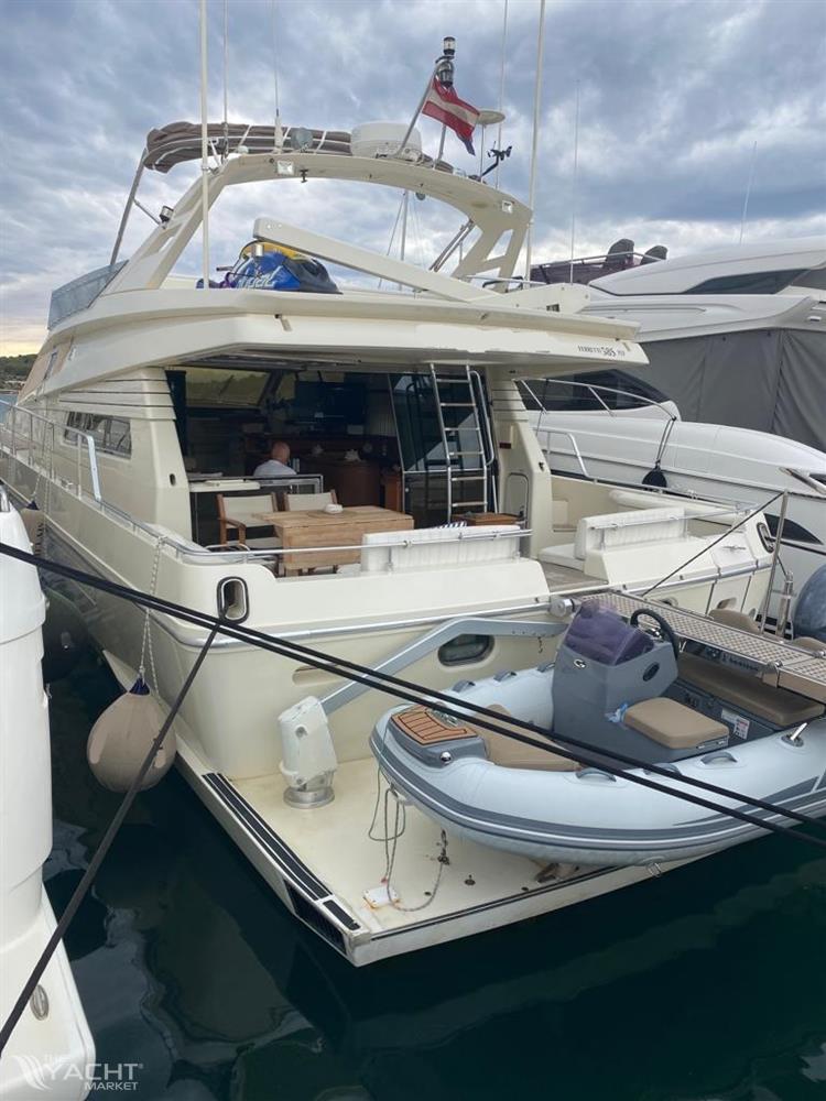Ferretti 58S/185