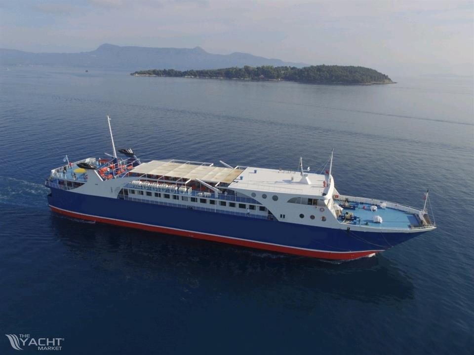 CLOSED TYPE EU-C ROPAX FERRY