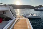 Custom Line Navetta 30 - Custom Line Navetta 30 (2022)