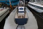 Valiant V-520 RIB - Bow looking aft