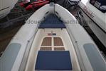 Valiant V-520 RIB - Foredeck