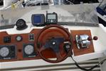 Birchwood TS37 - Flybridge Helm