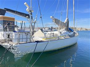 Nautor Swan 77