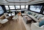 Majesty Yachts 100