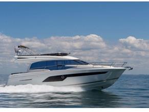 PRESTIGE 520 FLYBRIDGE