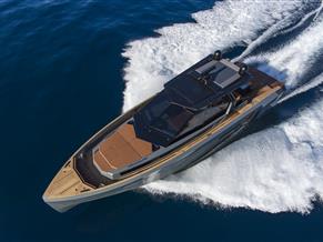 Evo Yachts R6