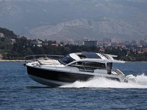 Sealine C335v