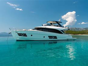 Greenline OceanClass 68
