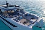 XQUISITE YACHTS 40 POWER CAT