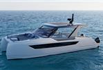 XQUISITE YACHTS 40 POWER CAT