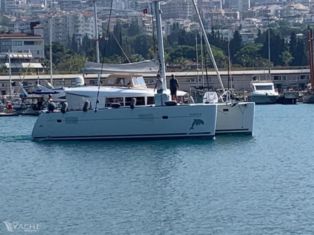 Lagoon 400