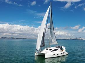 Xquisite Yachts X5 PLUS