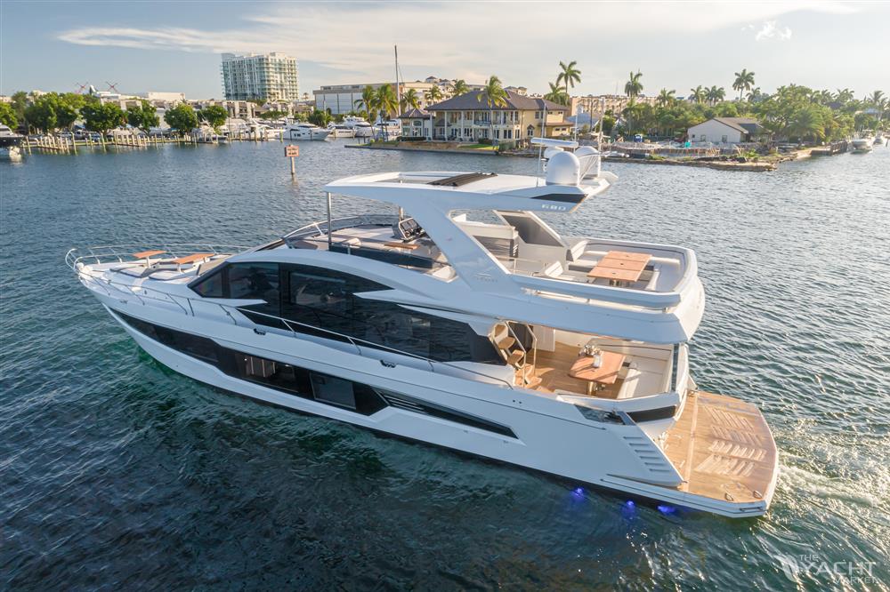 Galeon 680 FLY