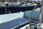 Moody 40 - Cockpit seating