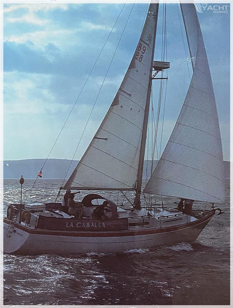 Moody 40 - Under Sail