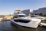 Galeon 560 Fly