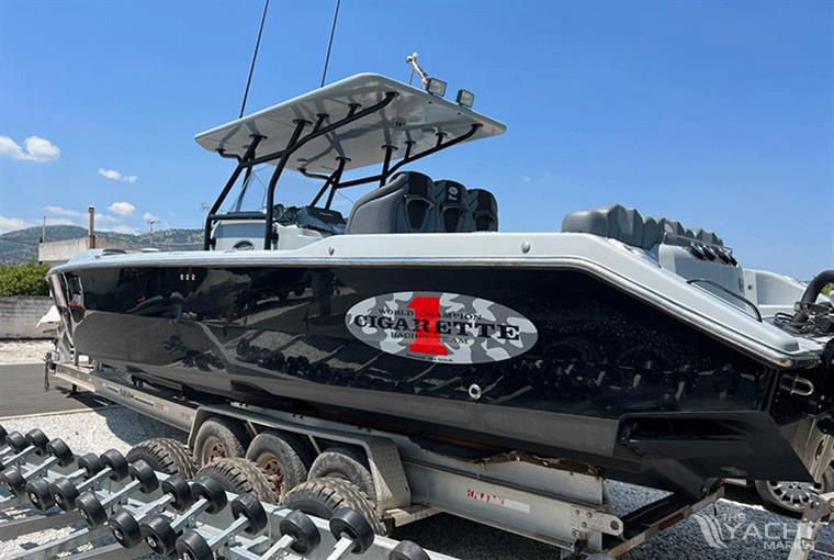 Cigarette 39 Top Fish