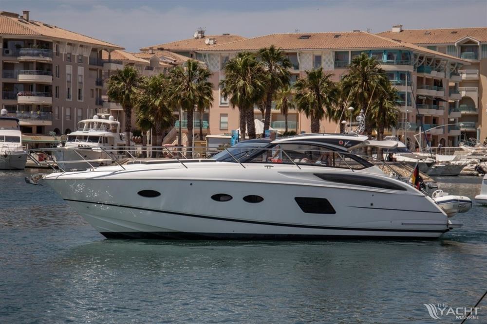 PRINCESS V 39 - princess v 39 2014