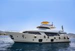 Custom Line Navetta 26