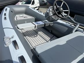 Highfield Classic 380 with FCT console