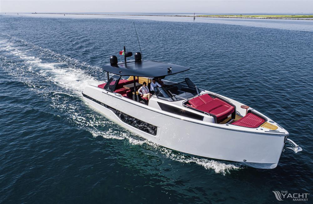 Cranchi A46 Luxury Tender