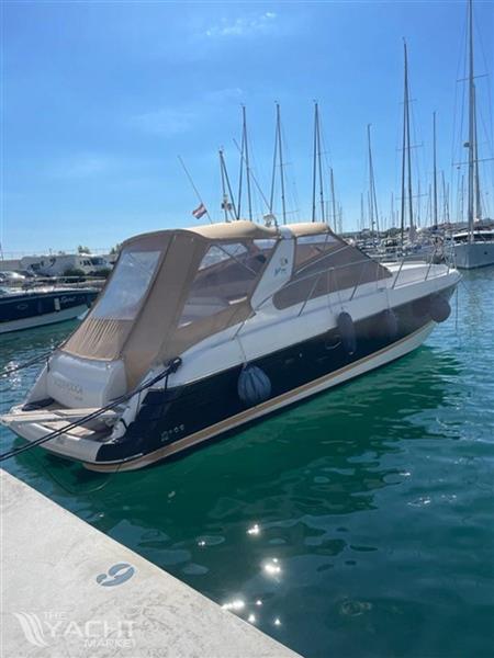 Princess V42
