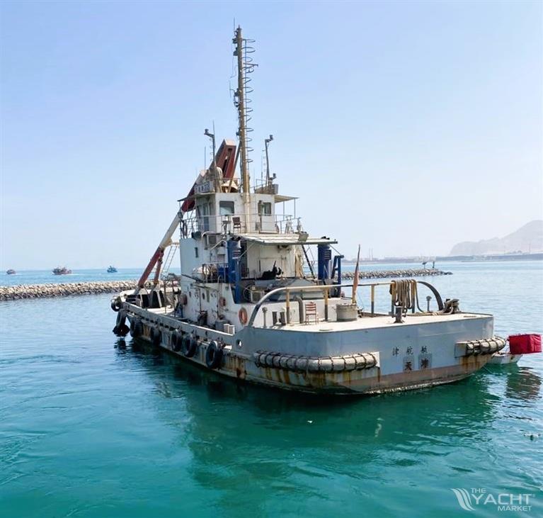 ANCHOR HANDLING WORKBOAT