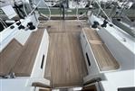 Solaris 44