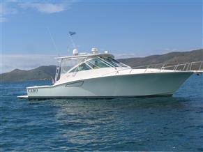 Cabo 40 Express Zeus