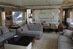 Benetti Delfino 93