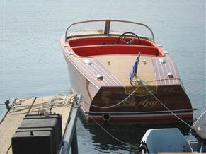 CHRIS CRAFT CAPRI 19'