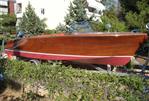CHRIS CRAFT CAPRI 19'