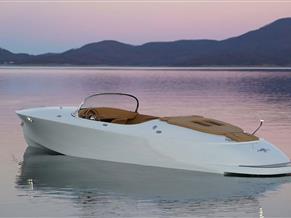 Seven Seas Yachts Speedster