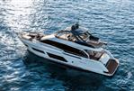 FERRETTI YACHTS 670