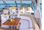 Four Winns V435