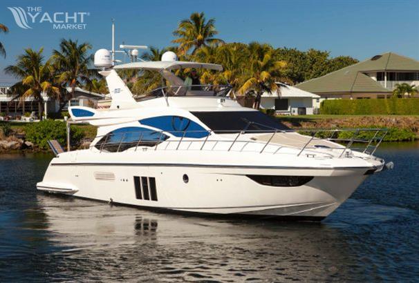 Azimut Flybridge Collection 53