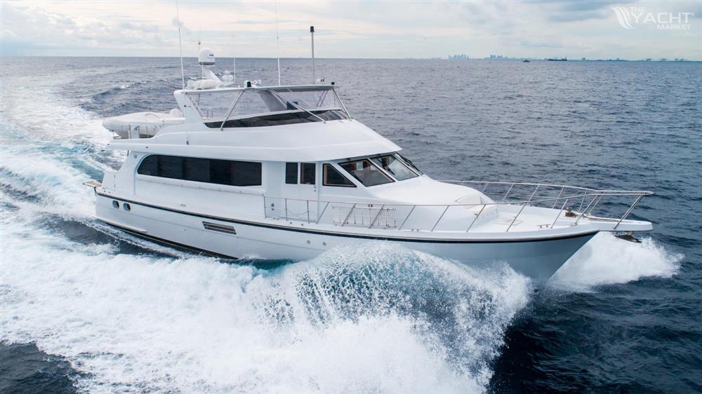 Hatteras Sport Deck Motor Yacht
